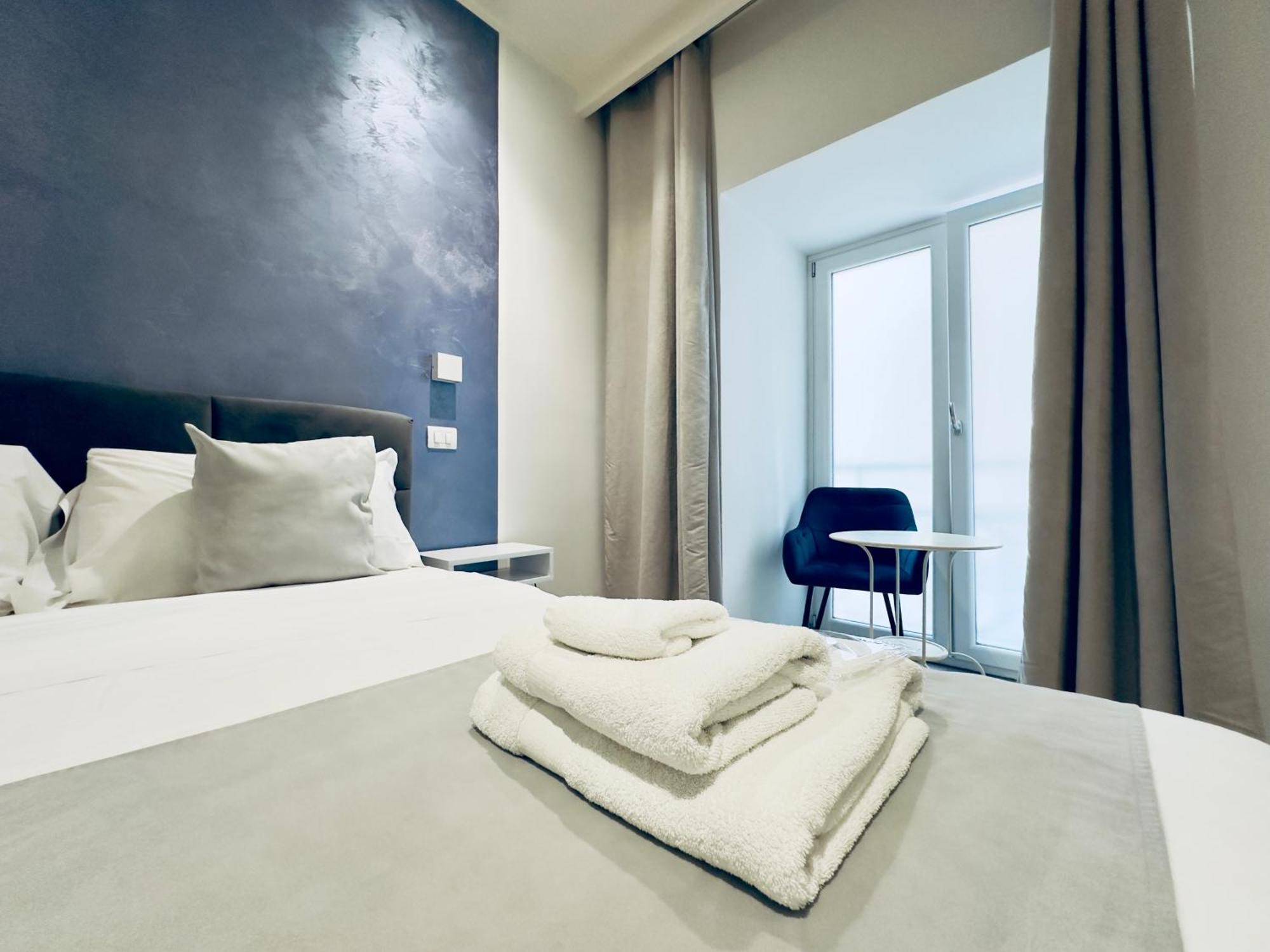 บีแอนด์บี อี บอร์โบเน Bed & Breakfast เนเปิลส์ ภายนอก รูปภาพ