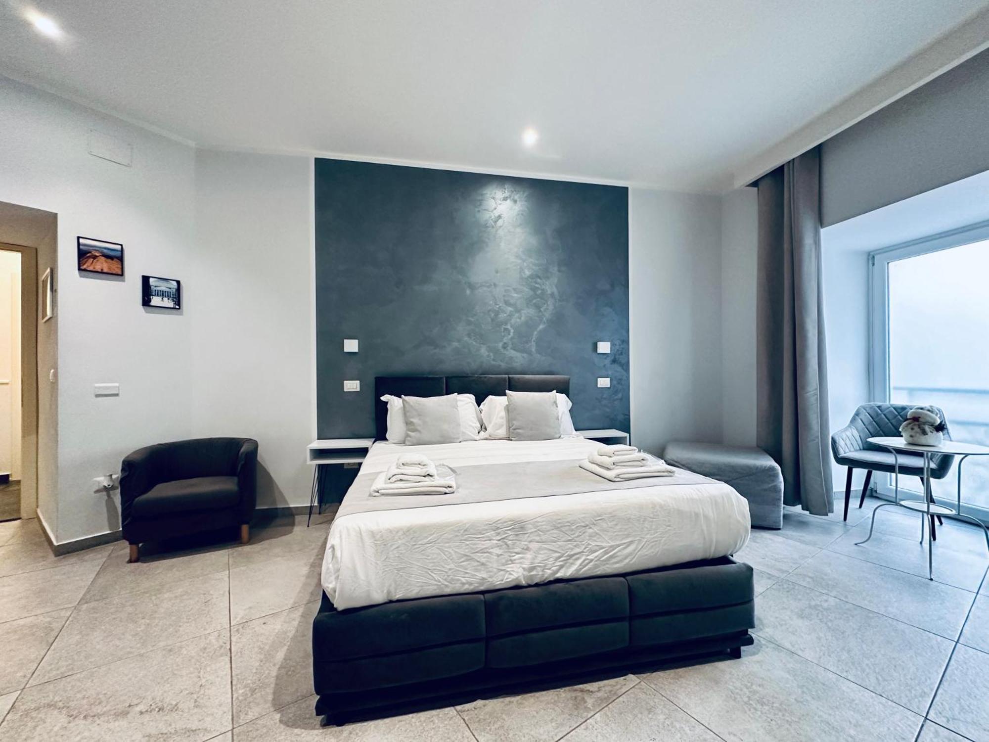 บีแอนด์บี อี บอร์โบเน Bed & Breakfast เนเปิลส์ ภายนอก รูปภาพ